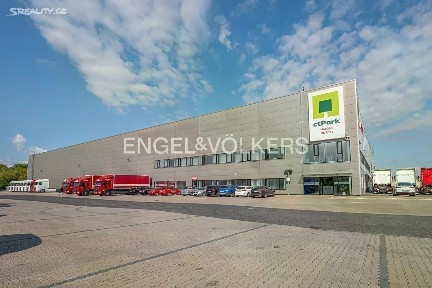 Pronájem skladového prostoru 300000 m² Kozomín