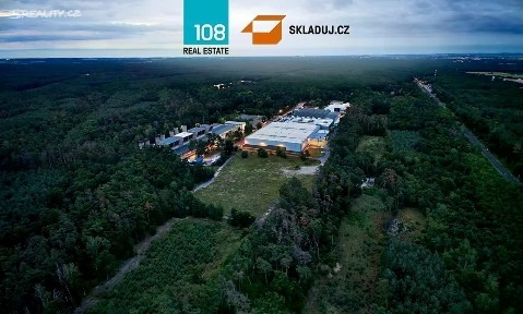 Pronájem skladového prostoru 14158 m² Hlavenec