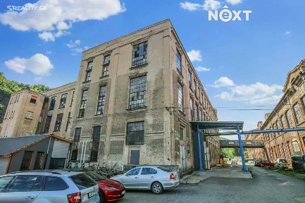 Pronájem výrobní haly, prostoru 1800 m² Roztoky