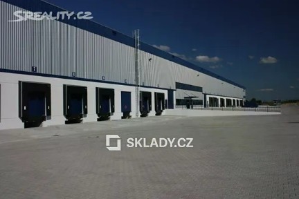 Pronájem skladového prostoru 12000 m² Ostředek