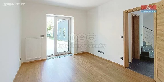 Pronájem rodinného domu 125 m², pozemek 385 m² Beroun