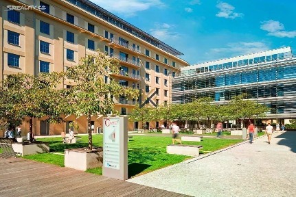 Pronájem kanceláře 279 m² Jankovcova, Praha - Holešovice