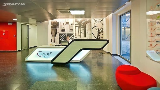 Pronájem kanceláře 354 m² Jankovcova, Praha - Holešovice