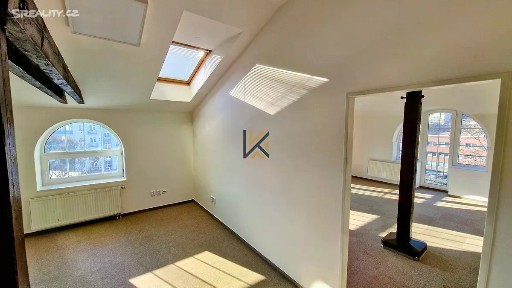 Praha, Praha 5, Smíchov, Nádražní, 30