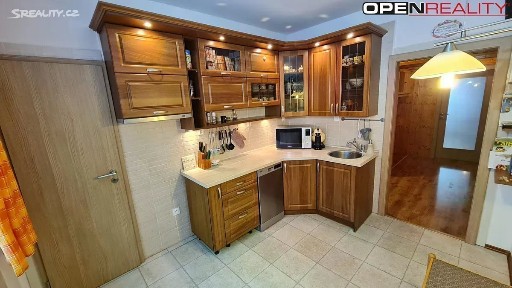 Prodej bytu 3+1 83 m² Bezručova, Říčany