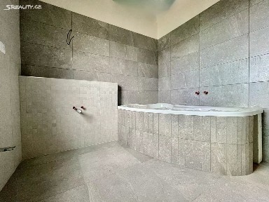 Prodej bytu 4+1 123 m² Švermova, Buštěhrad