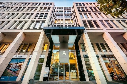 Pronájem kanceláře 370 m² Rohanské nábřeží, Praha - Karlín