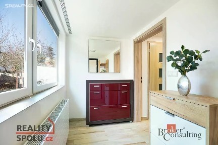 Prodej rodinného domu 105 m², pozemek 412 m² Splavná, Praha - Kyje