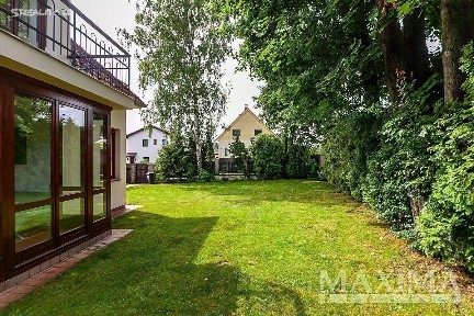 Prodej rodinného domu 150 m², pozemek 447 m² Za Farou, Praha - Slivenec
