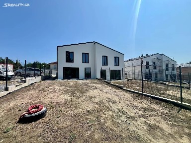 Prodej rodinného domu 149 m², pozemek 305 m² Kolocova, Praha - Dubeč