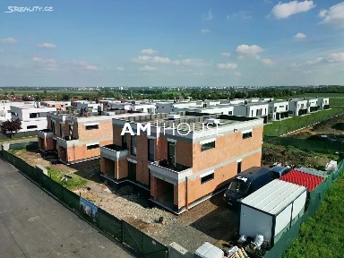 Prodej rodinného domu 154 m², pozemek 396 m² Zvěřinových, Praha - Březiněves