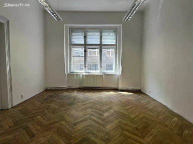 Pronájem kanceláře 105 m² Na Bělidle, Praha - Smíchov