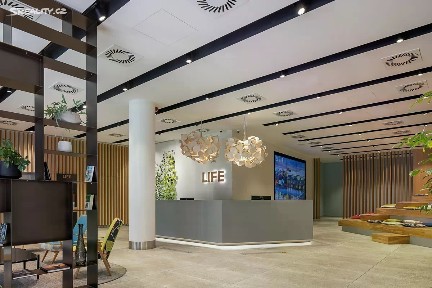 Pronájem kanceláře 3000 m² Vyskočilova, Praha - Michle