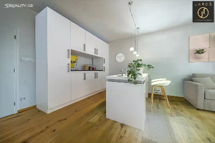 Prodej bytu 4+kk 95 m² Kladno