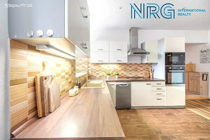 Prodej bytu 2+1 90 m² U Cukrovaru, Mratín