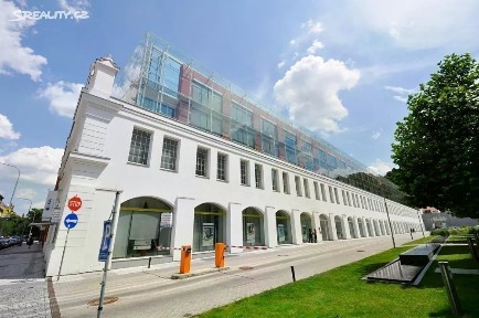 Pronájem kanceláře 1420 m² Křižíkova, Praha - Karlín