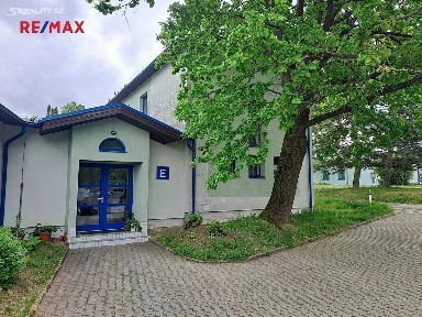 Pronájem kanceláře 143 m² Třanovského, Praha - Řepy