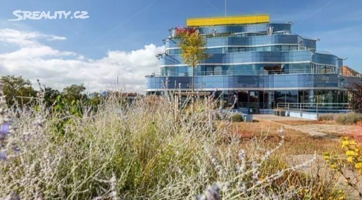 Pronájem kanceláře 1600 m² Českomoravská, Praha - Libeň