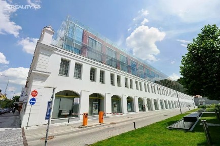 Pronájem kanceláře 940 m² Křižíkova, Praha - Karlín