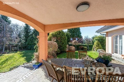 Prodej rodinného domu 363 m², pozemek 972 m² Pod Skalkou, Psáry - Dolní Jirčany