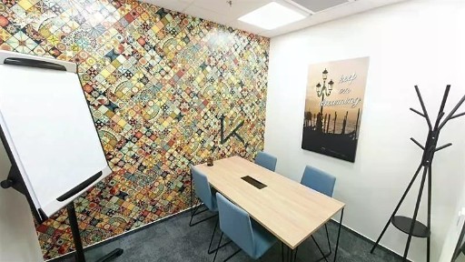 Praha, Praha 8, Karlín, Pernerova, 35