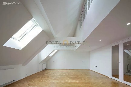 Prodej bytu 3+kk 109 m² Pod Karlovem, Praha - Vinohrady