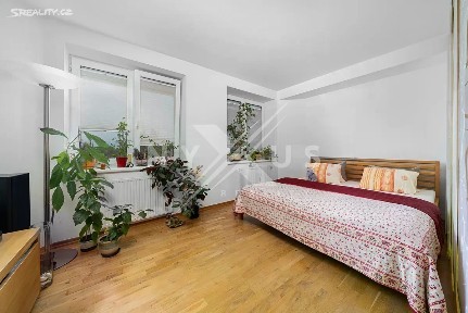 Prodej bytu 3+kk 105 m² Semilská, Praha - Kbely