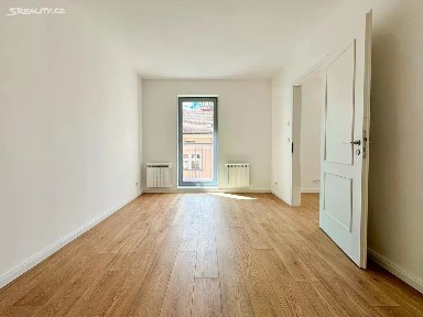 Prodej bytu 2+kk 56 m² Varšavská, Praha - Vinohrady