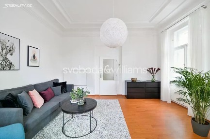 Praha, Praha 8, Karlín, Pernerova, 34