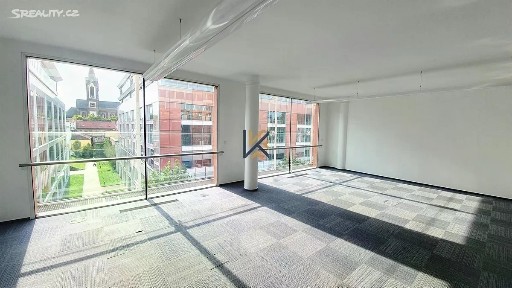 Pronájem kanceláře 410 m² Křižíkova, Praha - Karlín