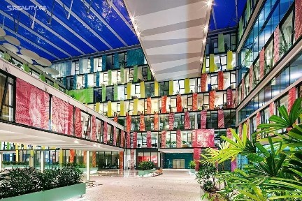 Praha, Praha 8, Karlín, Karolinská, 4