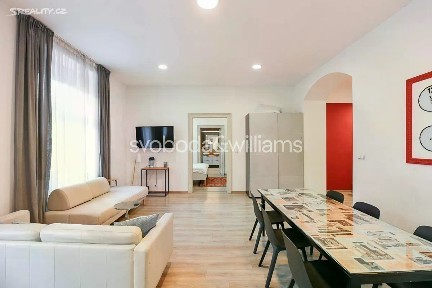 Praha, Praha 8, Karlín, Křižíkova, 13