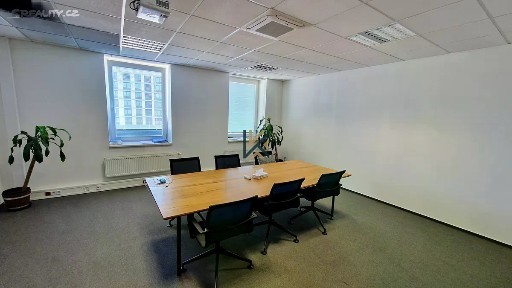 Pronájem kanceláře 197 m² Kolbenova, Praha - Vysočany
