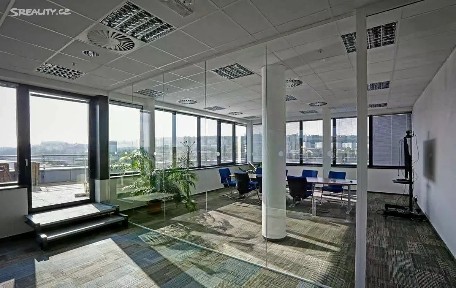 Pronájem kanceláře 708 m² Českomoravská, Praha - Libeň