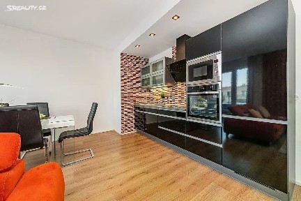 Prodej bytu 2+kk 81 m² Silurská, Praha - Hlubočepy