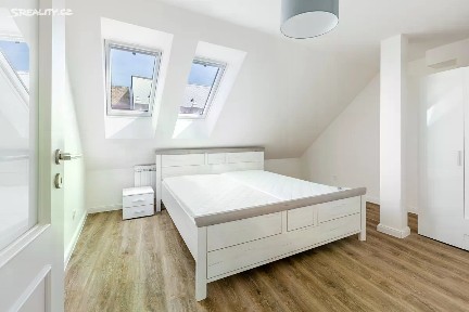 Praha, Praha 1, Nové Město, Petrská, 33