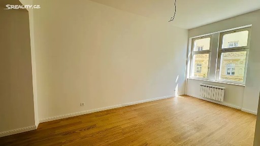 Prodej bytu 2+kk 57 m² Korunní, Praha - Vinohrady