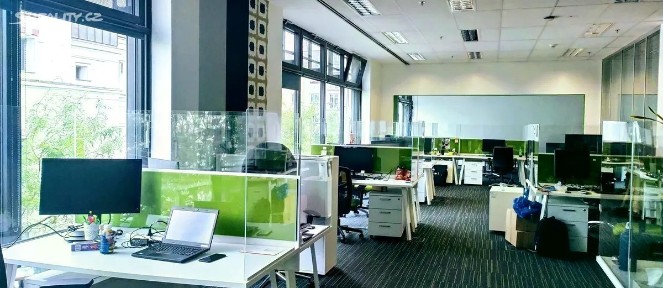 Praha, Praha 7, Holešovice, U Průhonu, 13