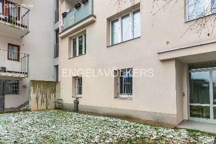 Pronájem kanceláře 46 m² U dělnického cvičiště, Praha - Břevnov