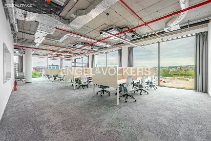 Praha, Praha 8, Karlín, Rohanské nábřeží, 4