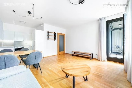 Praha, Praha 7, Holešovice, U Průhonu, 1b