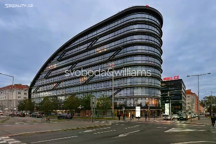 Pronájem kanceláře 1285 m² Argentinská, Praha - Holešovice