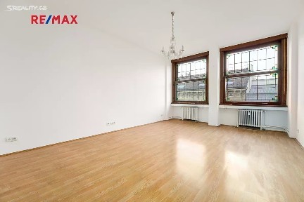 Praha, Praha 1, Staré Město, Revoluční, 23