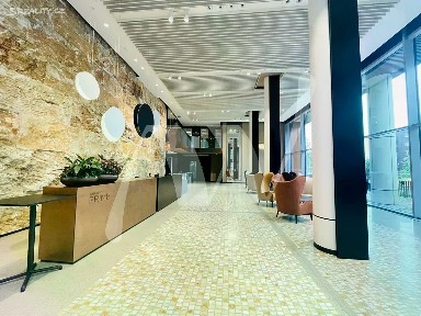 Pronájem obchodního prostoru 45 m² Lomnického, Praha - Nusle