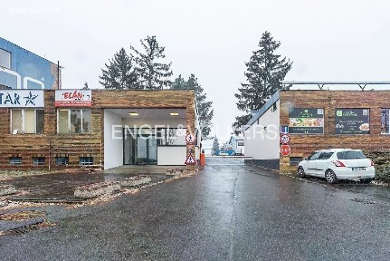 Pronájem skladového prostoru 1070 m² U Továren, Praha - Hostivař
