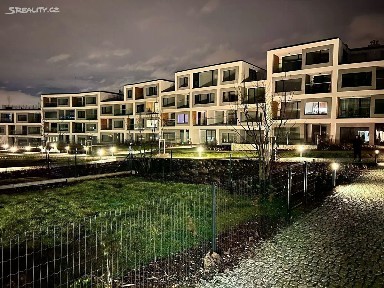 Prodej bytu 1+kk 26 m² Kurandové, Praha - Hlubočepy