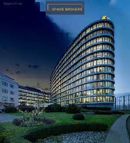 Pronájem kanceláře 825 m² Pikrtova, Praha - Nusle