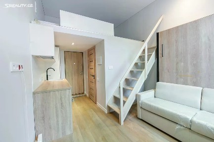 Prodej bytu 1+kk 28 m² Praha - Chodov