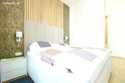 Prodej bytu 2+kk 43 m² Praha - Vinohrady