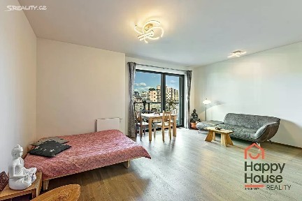 Prodej bytu 1+kk 46 m² Sanderova, Praha - Holešovice